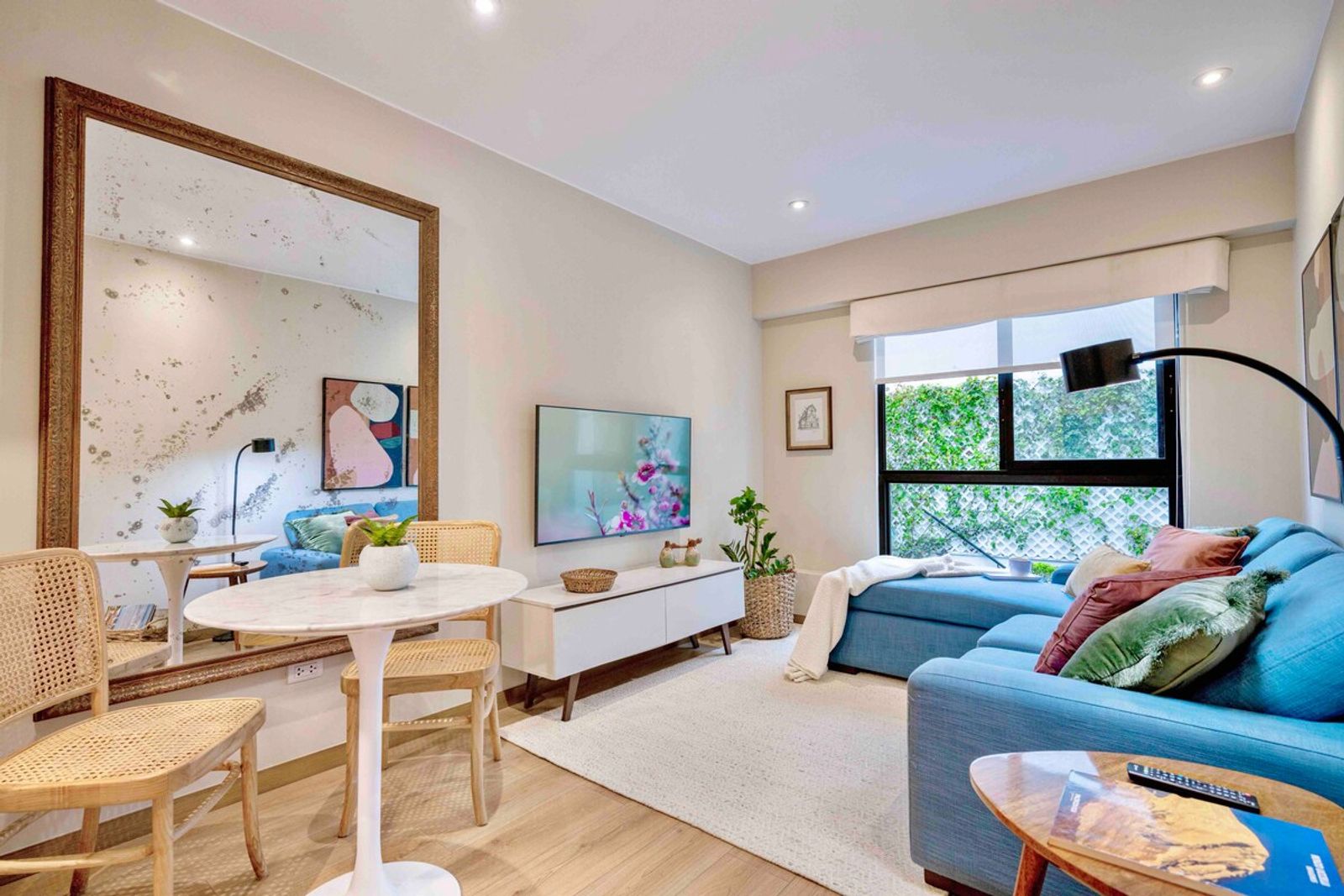 Interior of Sayac Apartment in San Isidro